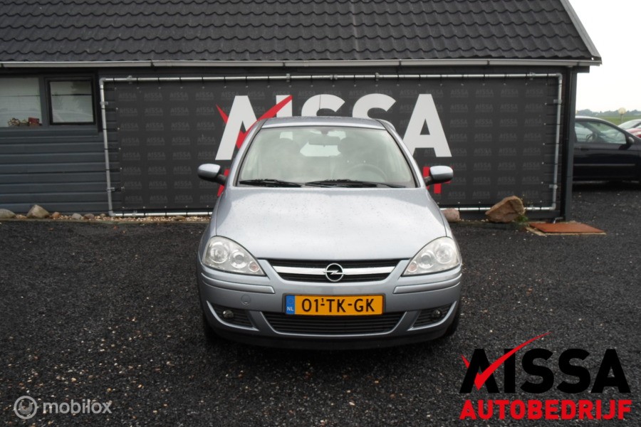 Opel Corsa 1.4-16V silverline APK TOT 08-2020