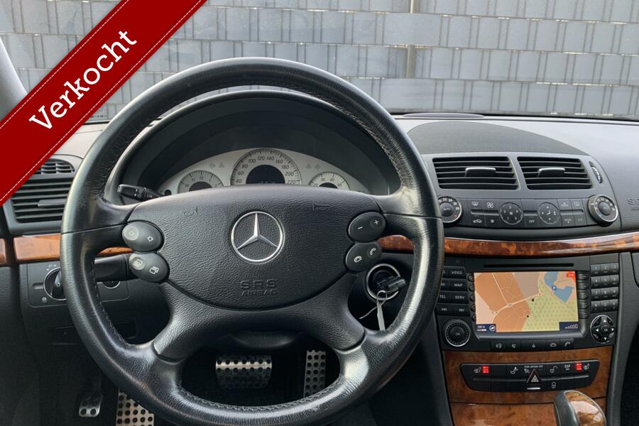 Mercedes E-klasse 280 V6 AUT. Avantgarde SPORT-PAKKET|HARMAN-KARDON|ORTHOPEDISCHE-STOELEN|NAVIGATIE|LEER|STOELVERWARMING|PARKEERSENSOREN