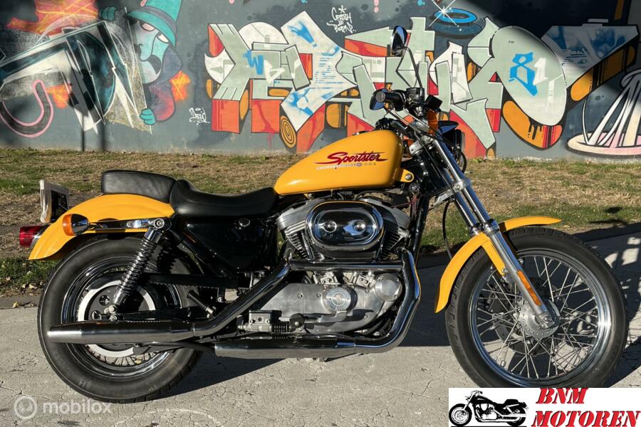 Harley Davidson XL 883 Sportster Hugger