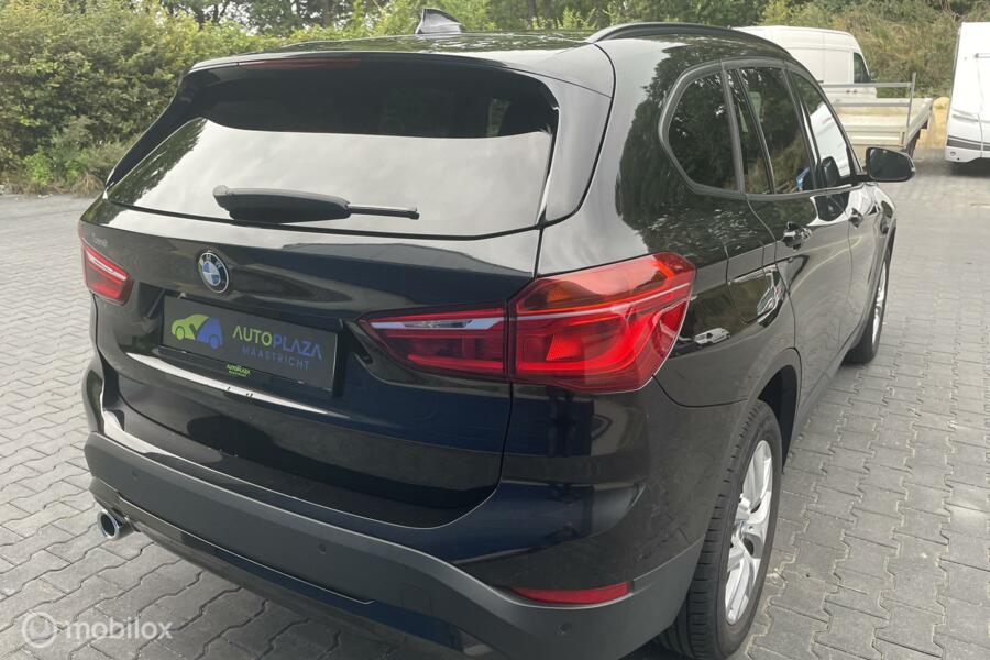 Nieuw Binnen ✅ BMW X1 sDrive18i / Pano / 2020 / Automaat