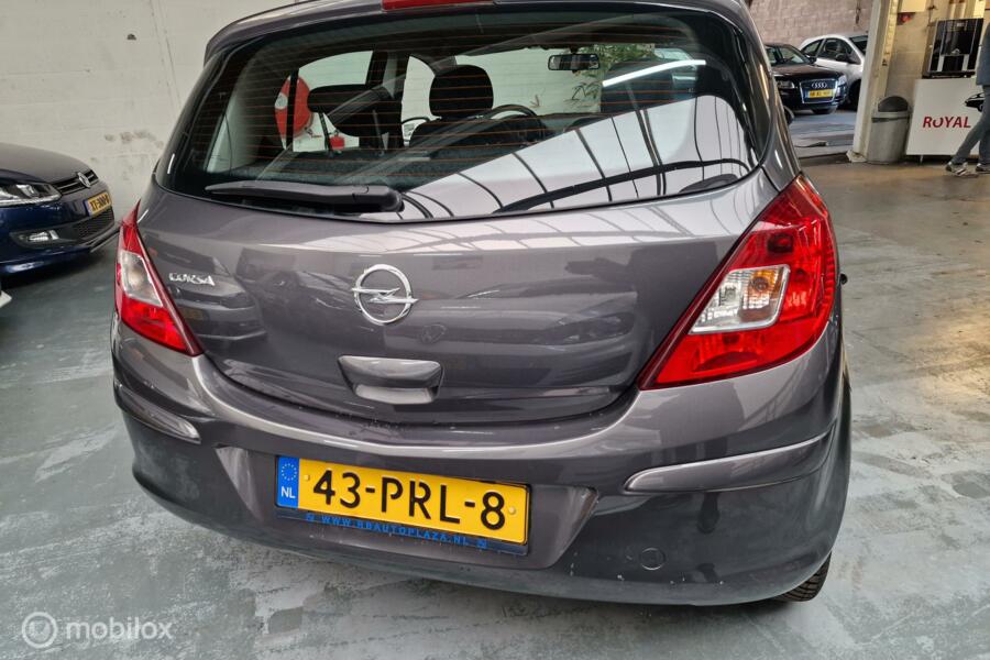 Opel Corsa 1.2-16V Cosmo/Nap/Cruise/Zeer nette Auto!