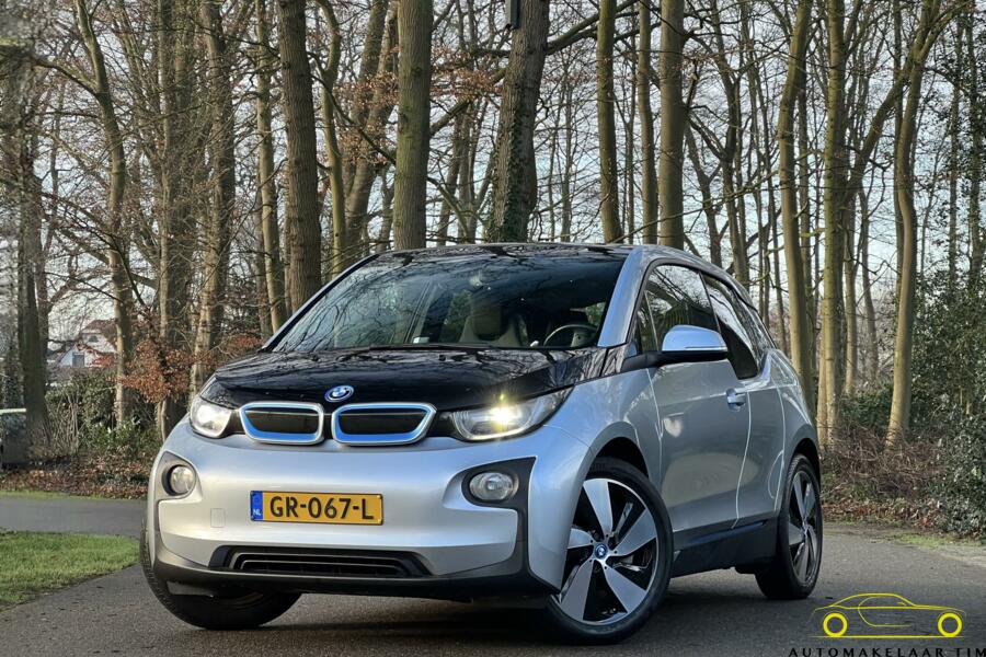BMW i3 Basis Comfort Advance 22 kWh / €2000 subsidie