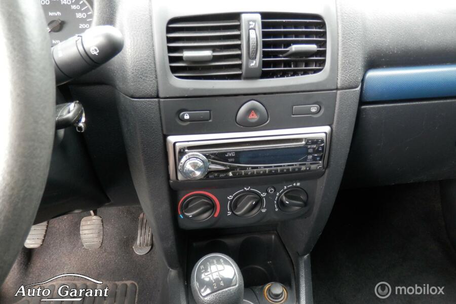 Renault Clio 1.2-16V Expression