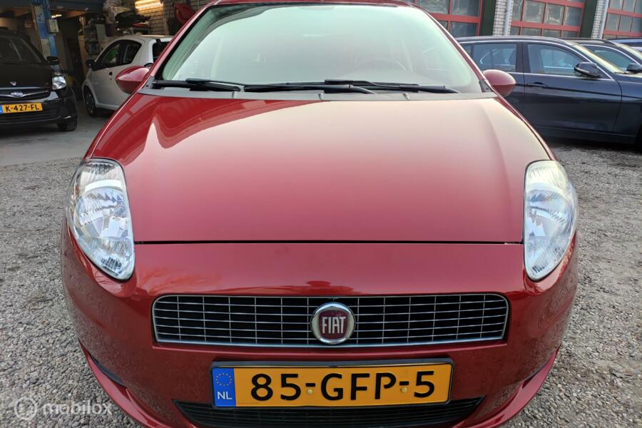 Fiat Grande Punto 1.4 5-deurs Dynamic Clima LM15 APK9-6-2023
