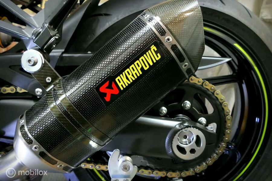 Kawasaki Z 1000 R Performance - org. NL - Akrapovic