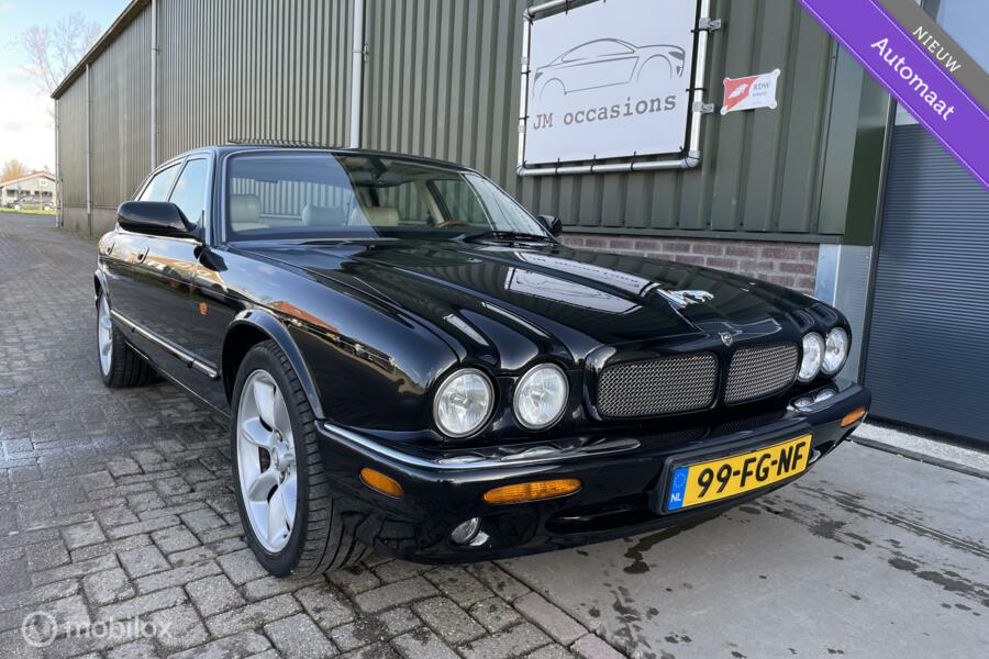 Jaguar XJR 4.0 V8 Zeer nette complete auto!!