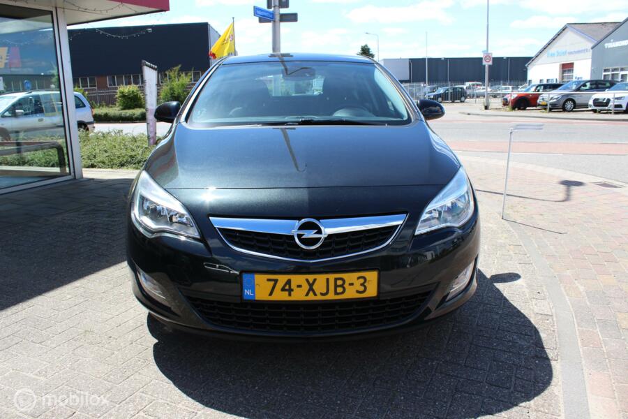 Opel Astra 1.4 Turbo Sport clima navi NAP nw apk!