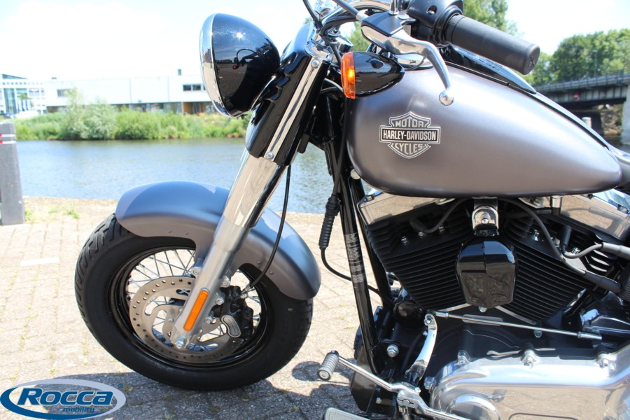Harley Davidson 103 FLS Softail Slim, Luchtvering , NIEUW