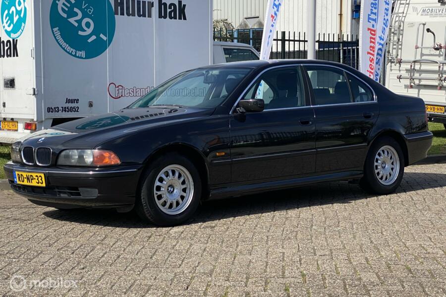 BMW 5-serie 520i Executive / Super goed rijdende auto