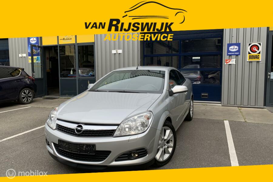 Opel Astra TwinTop 1.8 Cosmo NL auto