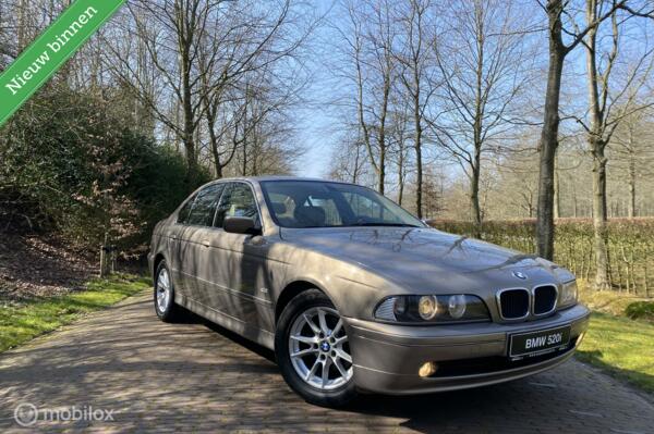 BMW 5-serie 520i Special Edition Youngtimer 15-03-2023 A.P.K