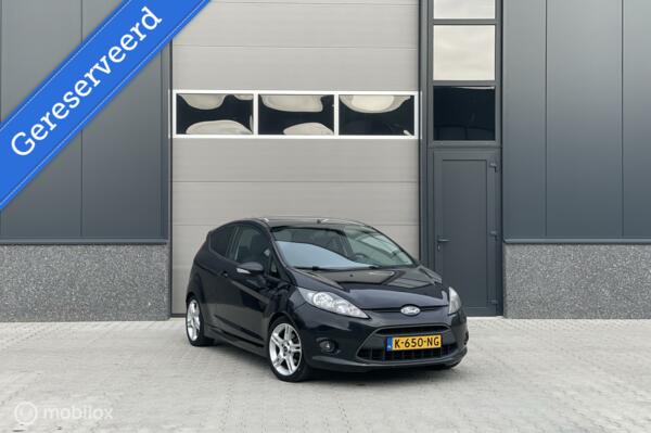 Ford Fiesta 1.4 ST-LINE 97 PK SPORT Airco / Climate control