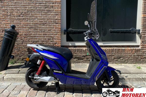 GTS Snorscooter E-Nergy Exclusive