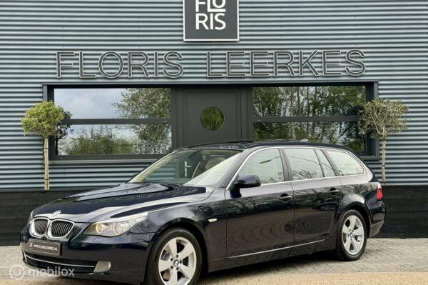 BMW 5-serie Touring 525xi | Youngtimer | Beige Leer | Pano