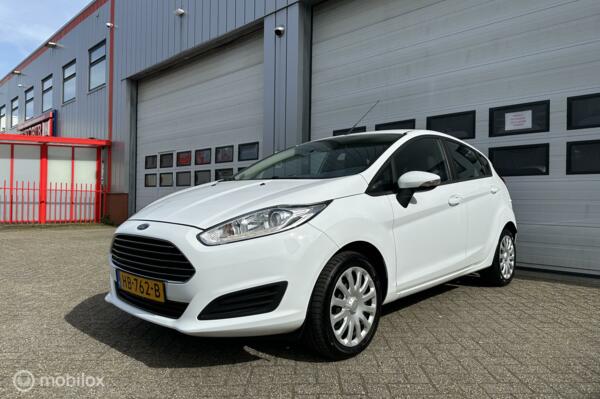 Ford Fiesta 1.0 Style/5-Drs/Airco/Navi/PDC/LED/NAP