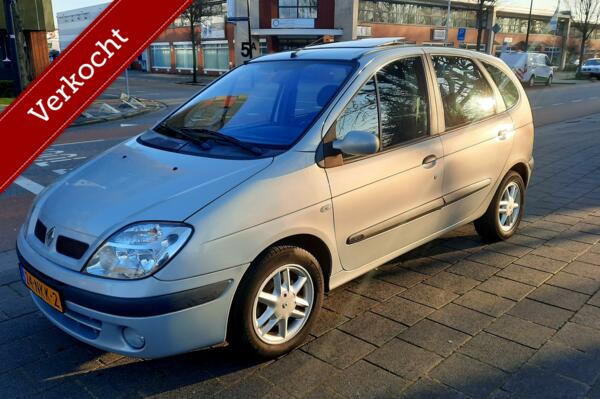 Renault Scenic 2.0-16V Automaat