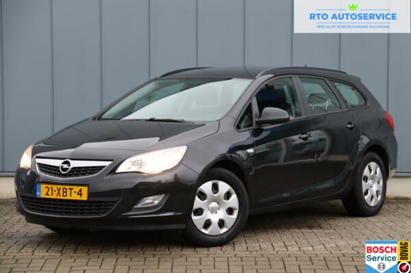 Opel Astra Sports Tourer 1.4 Anniversary Edition