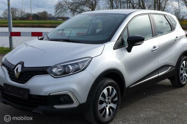 Renault Captur 0.9 TCe Life Energy Experience  50000 Km