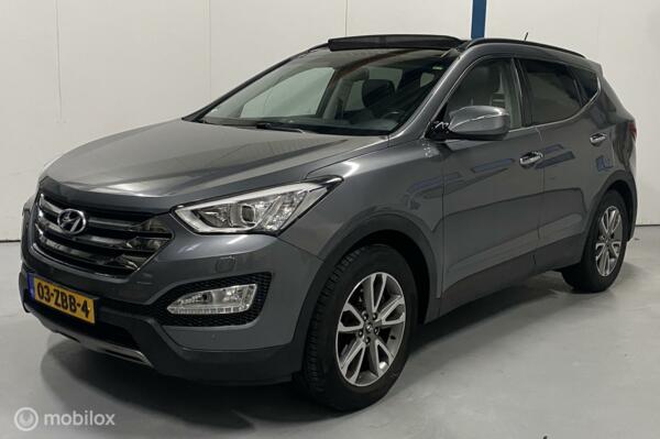 Hyundai Santa Fe 2.2 CRDi Business Edition PANO / LEER