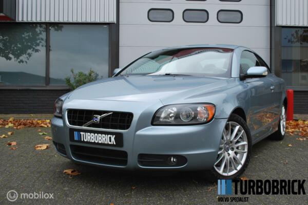 Volvo C70 Convertible 2.4i Momentum | Dealer onderhouden | Youngtimer | Cruise | Climate | H-Perf. Audio