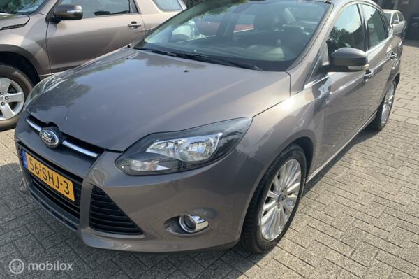 Ford Focus 1.6 TI-VCT FIRST EDITION 155.DKM ECC CRUIS STOELVEW APK 16-02-2023