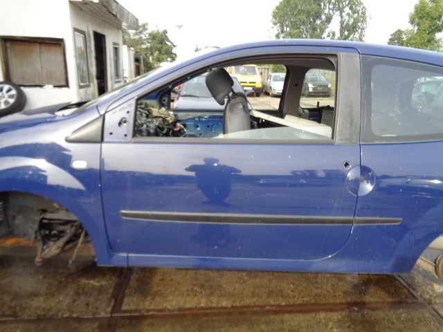 Portier linksvoor bleu roy blauw 3-deurs Renault Twingo II 1.2-16V Expression ('07-'14) 7751477647
