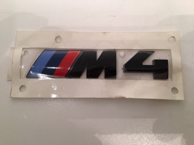 Embleem M4 BMW F83 8068579