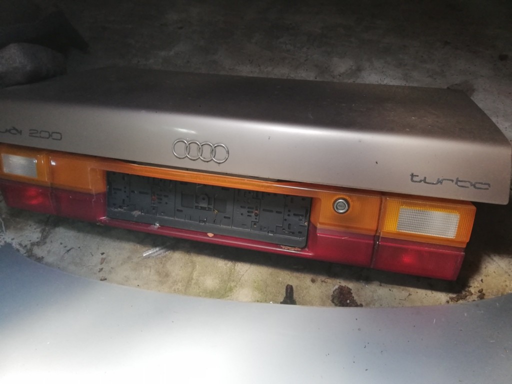 Achterklep orig. Audi 100 /200 en vele delen voor 100/200