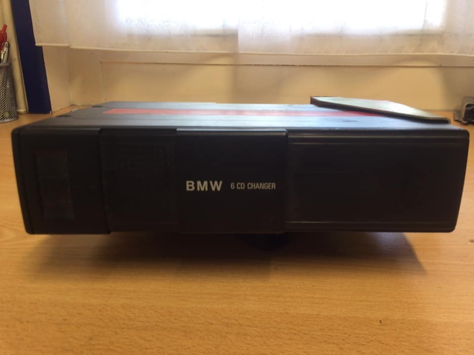 CD wisselaar BMW 5 serie E39 3 serie E46 65128361584