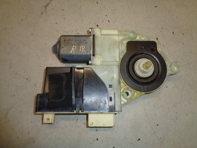 Raammotor rechtsvoor 5-deurs Citroen C4 I 1.6 HDI Image ('04-'10) 16028420251555