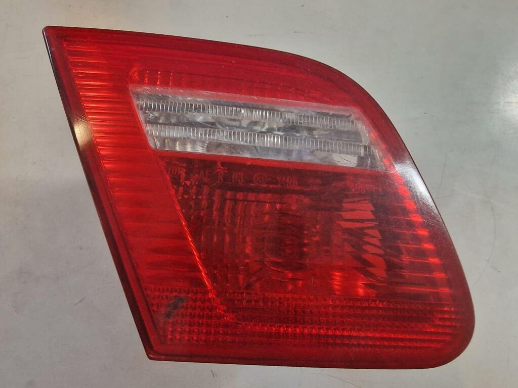 Achterlicht linksbinnen BMW 3-serie E46 63216920705