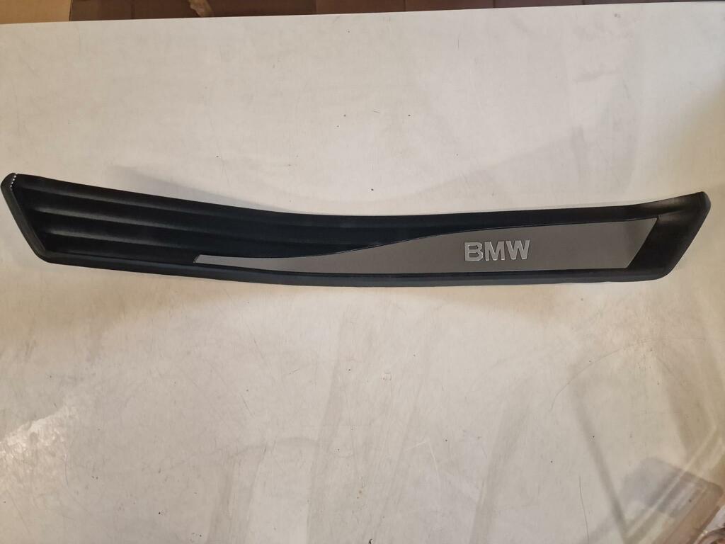Instaplijst rechtsachter BMW 5-serie E60 E61 51477034306